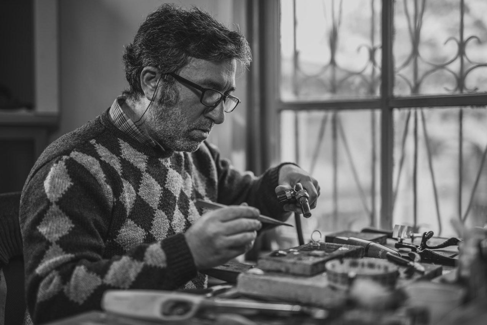 Artisan Jewelry: By the Hands of a Magician